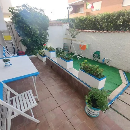 La Vela House Дом отдыха