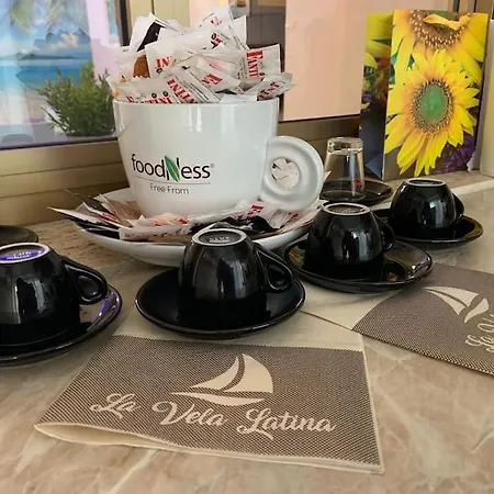 La Vela House
